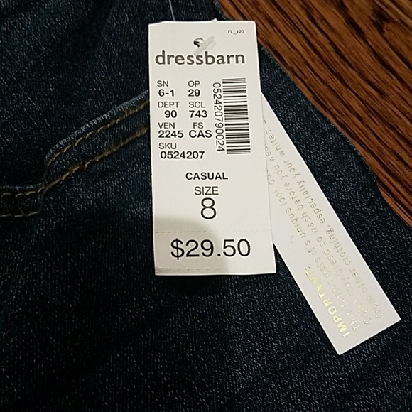 Dressbarn Bermuda Shorts - Picture 2 of 4